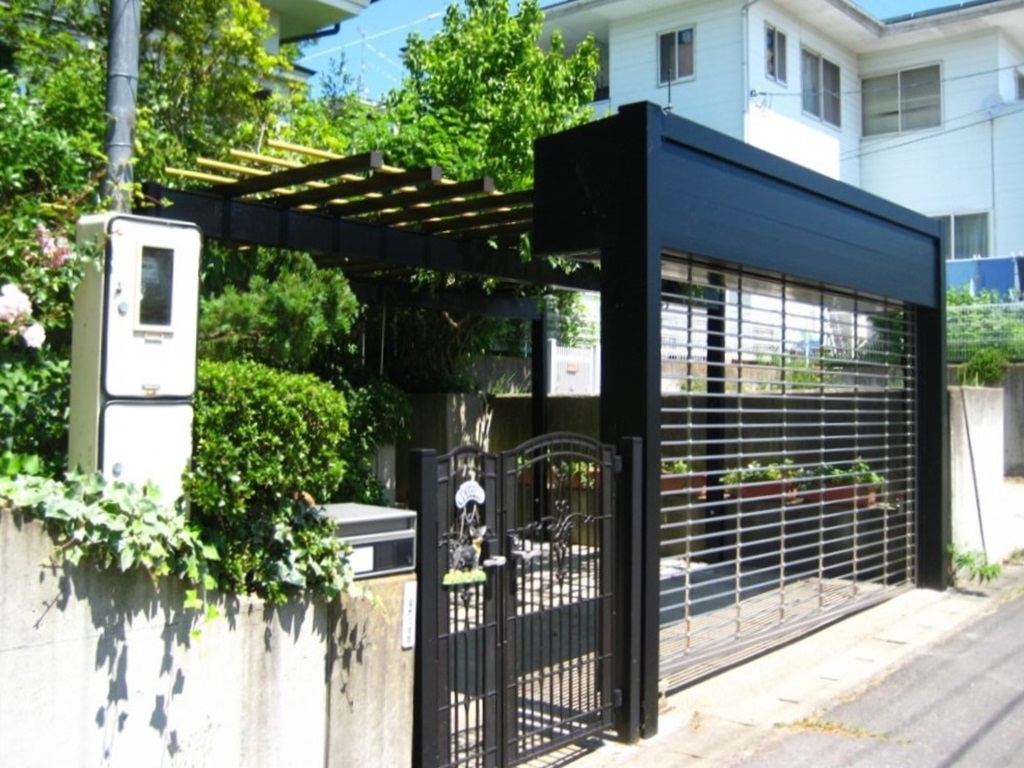 カーポートを兼ねた藤棚　郡山市Ｓ様邸